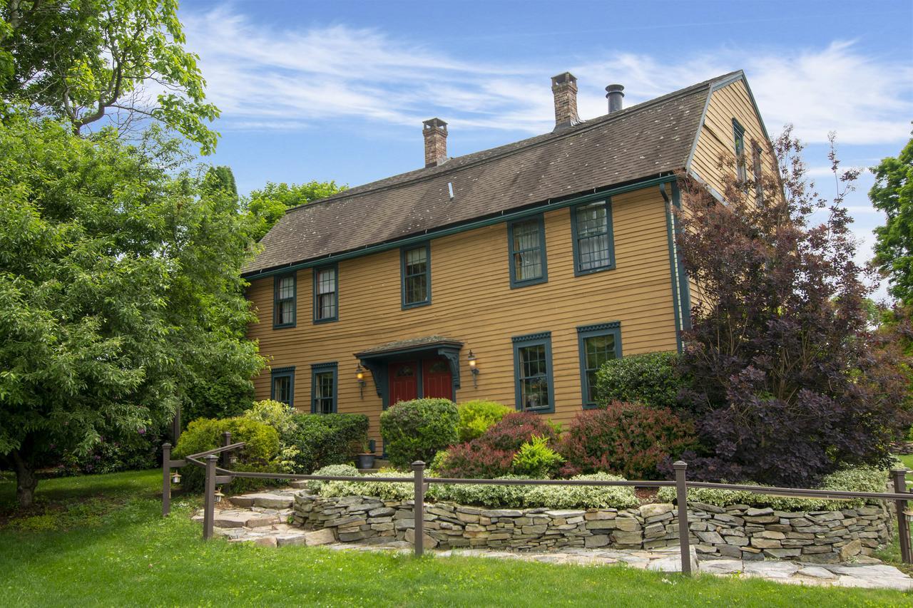 Captain Grant'S Poquetanuck Exterior photo